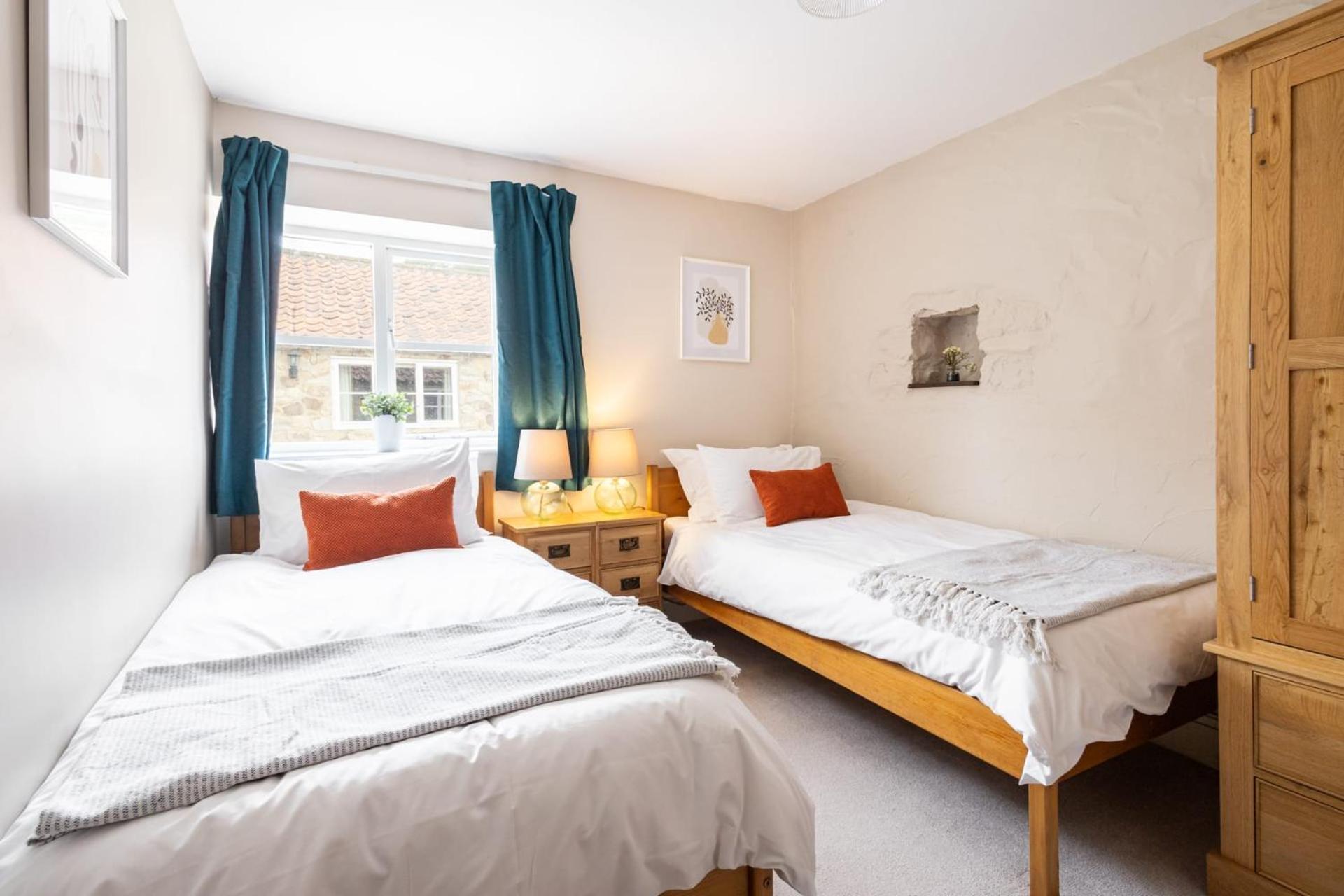 Hutton le Hole Host & Stay - Hutton-Le-Hole Cottages חדר תמונה